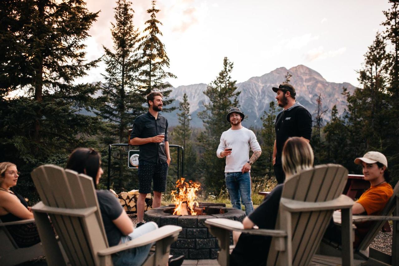 Patricia Lake Bungalows Jasper Dış mekan fotoğraf